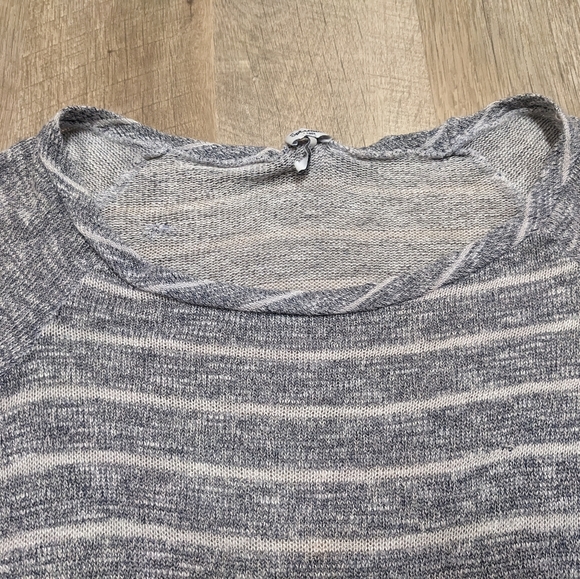 Splendid Gray and White Striped Sweater Top - Picture 2 of 7